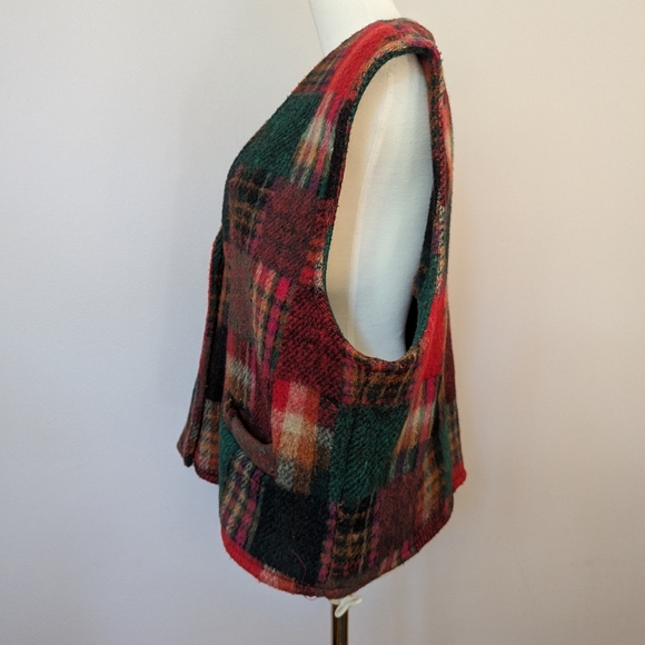 Vintage Plaid Wool Vest - Picture 4 of 8